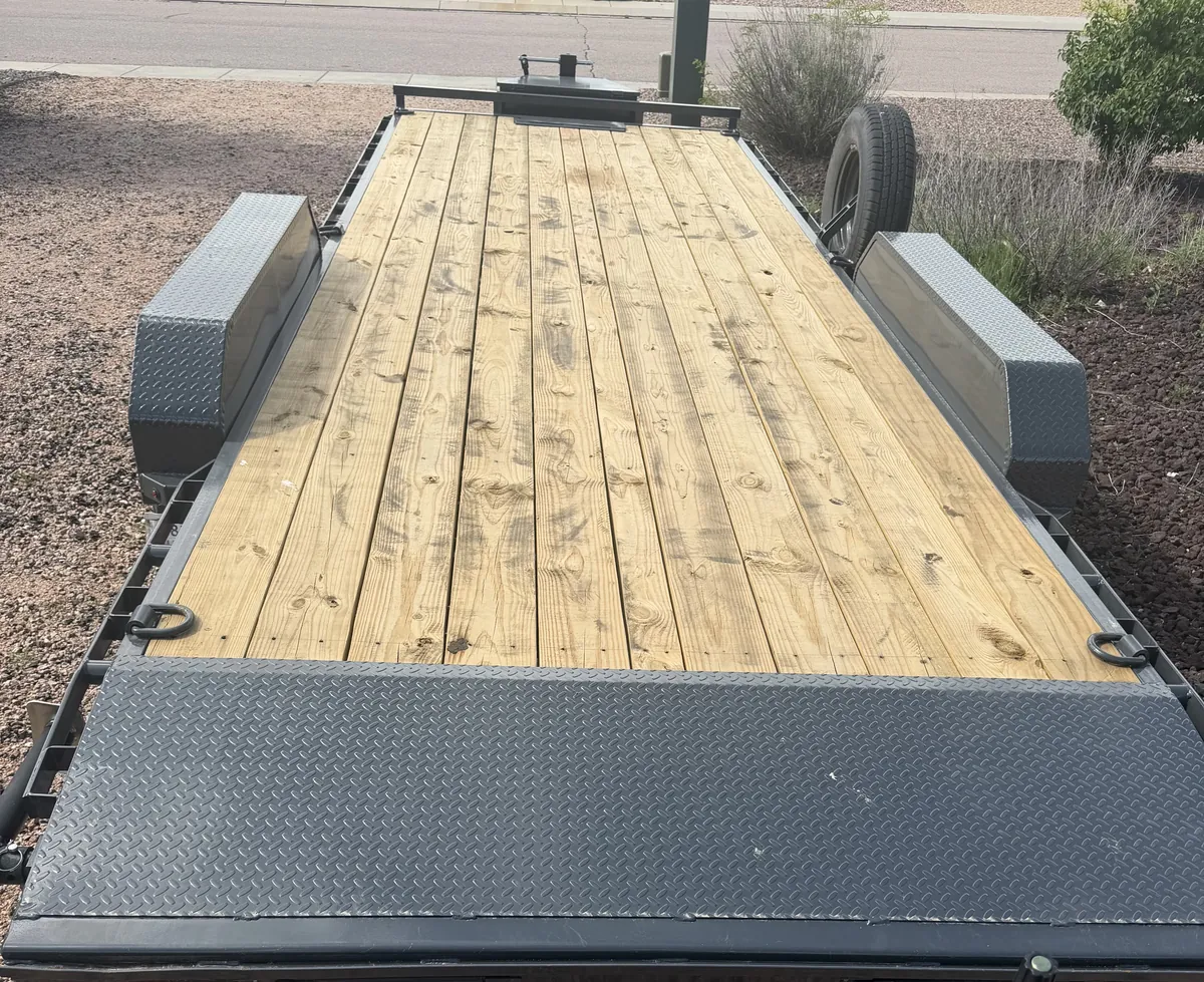 2026 Lamar 22ft Equipment Trailer — additional view